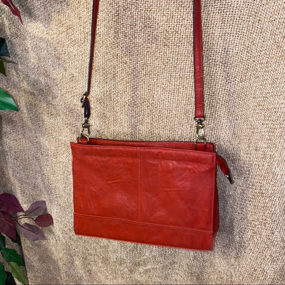 STYLISH CROSSBODY PURSE